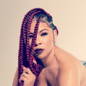 Meet your Posher, Kristina